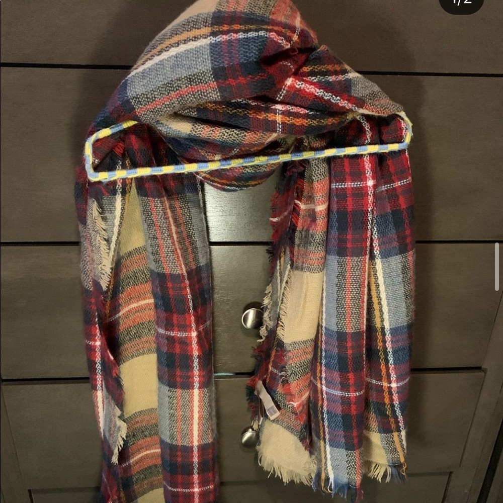 Scarf/shawl